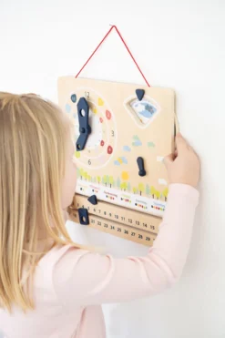 Lernuhr mit Kalender „Educate“