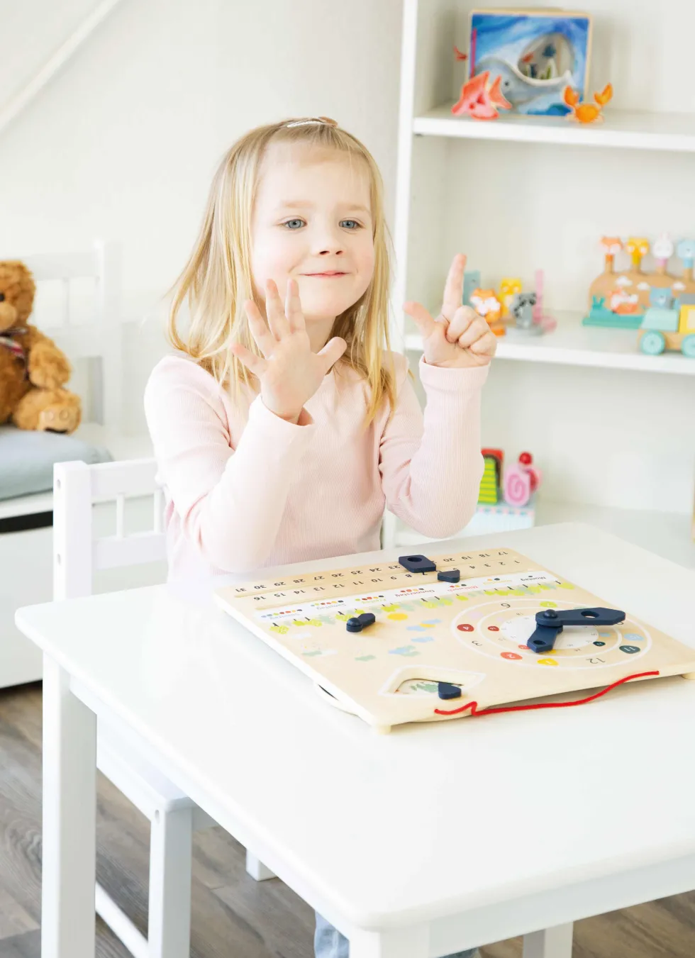 Lernuhr mit Kalender „Educate“