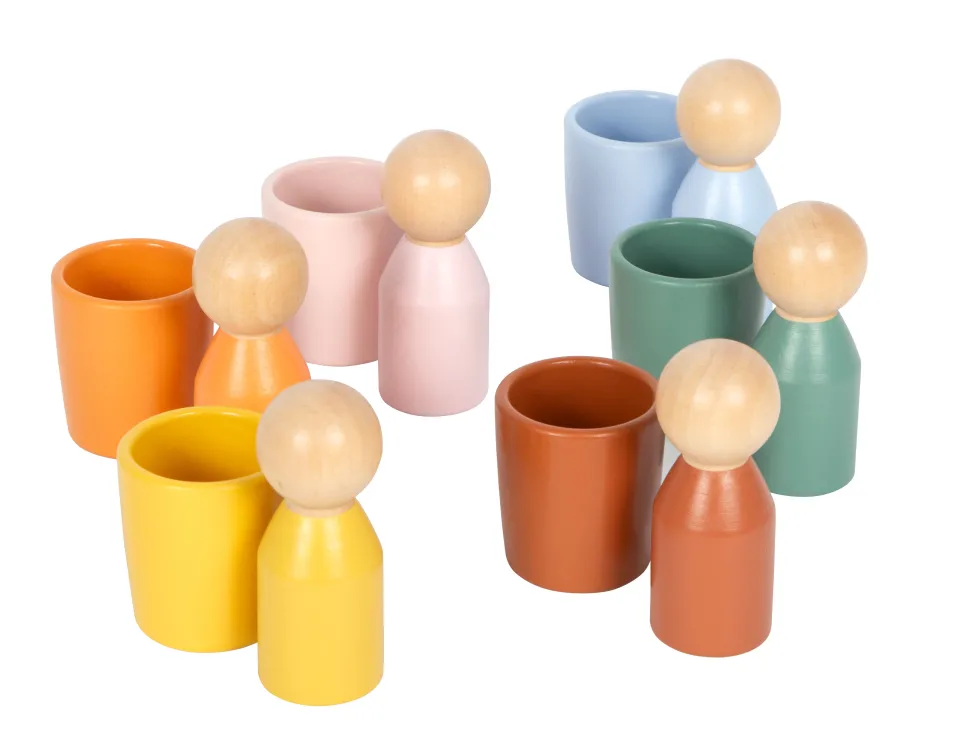 Montessori Sortierbecher mit Figuren